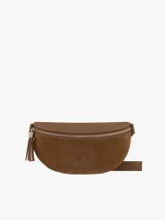 Brązowa torebka nerka. Brązowe torebki klasyczne Brawo sp. z o.o., bez wzorów, ze skóry, bez dodatków. Za 229.99 zł.