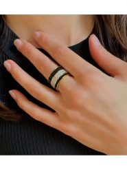 Les Petites Précieuses Pozłacany pierścionek z cyrkoniami rozmiar: 50. Czarne pierścionki Les Petites Précieuses, z cyrkonią, pozłacane. Za 304.99 zł.