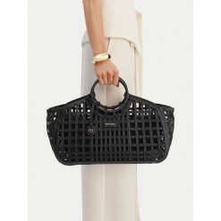 Torebka GINO ROSSI. Czarne torebki klasyczne Gino Rossi, bez wzorów, bez dodatków. Za 299.99 zł.