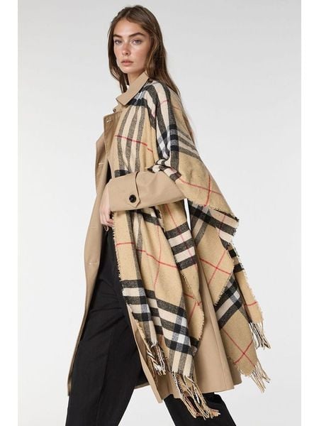 Lucky Bees Szal w kolorze beżowym - 180 x 70 cm rozmiar: onesize. Brązowe szaliki Lucky Bees, bez wzorów, z materiału. Za 82.83 zł.