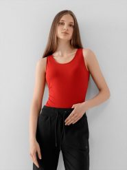4F Top slim gładki damski - czerwony S. Czerwone topy 4f, s, bez wzorów, z bawełny, bez kołnierzyka, bez ramiączek. Za 14.99 zł.