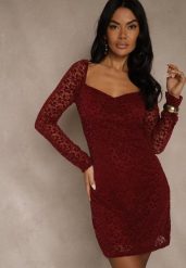 Bordowa Dopasowana Sukienka z Koronki z Kwadratowym Dekoltem Uwedia. Czerwone sukienki Renee, na imprezę, l, bez wzorów, z koronki, bez kołnierzyka, bez ramiączek, maxi, dopasowane. Za 149.99 zł.