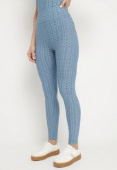 Niebieskie Legginsy Sportowe z Elastyczną Gumką i Tłoczonym Wzorem Ardisa. Niebieskie legginsy Born2be, m, bez wzorów, z jeansu. Za 34.99 zł.