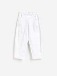 Jeansy barrel leg z przeszyciami - biały. Białe jeansy Reserved, bez wzorów. Za 139.99 zł.