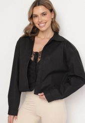 Czarna Bawełniana Koszula i Top na Ramiączkach Ozdobiona Koronką Odarriva. Czarne koszule Born2be, z aplikacjami, z bawełny, eleganckie, bez kołnierzyka, bez ramiączek. Za 129.99 zł.