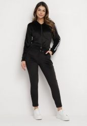 Czarny Welurowy Komplet Dresowy 2-Częściowy z Lampasami Bluza i Spodnie Atiriv. Czarne bluzy Born2be, m, bez wzorów, z dresówki, bez kaptura. Za 69.99 zł.