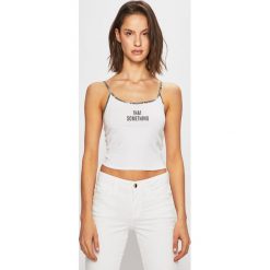 Tally Weijl - Top. Czarne topy TALLY WEIJL, l, bez wzorów, z bawełny, bez kołnierzyka, bez ramiączek. W wyprzedaży za 17.90 zł.