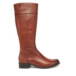 Oficerki Caprice. Brązowe kozaki Caprice, bez obcasa, na płaskiej podeszwie, bez zapięcia. Za 659.99 zł.