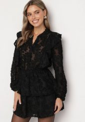 Czarna Rozkloszowana Sukienka Ozdobiona Falbankami z Gumką w Pasie Zinaviya. Czarne sukienki Born2be, na co dzień, l, bez wzorów, eleganckie, bez kołnierzyka, bez ramiączek, mini, proste. Za 149.99 zł.