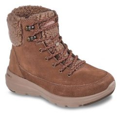 Botki Skechers. Brązowe botki Skechers, bez wzorów, bez obcasa, na płaskiej podeszwie, bez zapięcia. Za 399.99 zł.