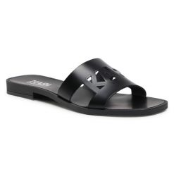 Klapki KARL LAGERFELD. Czarne klapki KARL LAGERFELD, bez wzorów, bez obcasa. Za 229.99 zł.
