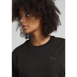 Koszulka unisex Essentials Elevated PUMA Black. Czarne koszulki sportowe Puma, bez wzorów, z materiału, bez ramiączek. Za 109.00 zł.