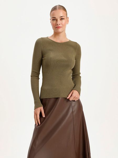 BGN Sweter w kolorze khaki rozmiar: 34. Brązowe swetry BGN, bez wzorów, bez ramiączek. Za 74.28 zł.