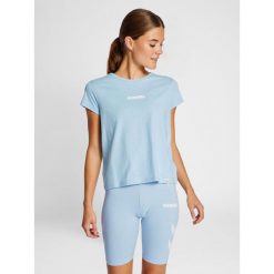 Koszulka damska Hummel Legacy. Niebieskie koszulki sportowe Hummel, bez wzorów, bez ramiączek, do piłki nożnej. Za 137.50 zł.