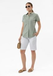 Spodenki z kantem P-KERRY. Białe szorty Volcano, bez wzorów, z materiału, eleganckie. Za 159.99 zł.