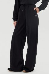 GUESS Czarne dresowe spodnie damskie Primula, Rozmiar XS. Czarne spodnie dresowe Guess, s, z aplikacjami, z dresówki. W wyprzedaży za 199.99 zł.