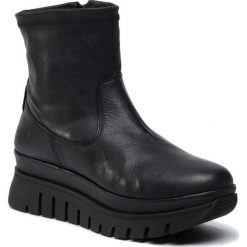 Botki FLY LONDON - Borkfly P501060000 Black. Czarne botki Fly London, bez wzorów, z materiału, bez obcasa, bez zapięcia. Za 649.00 zł.