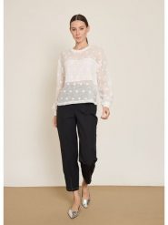 BGN Bluzka w kolorze białym rozmiar: 36. Białe bluzki BGN, bez wzorów, bez kołnierzyka, bez ramiączek. Za 108.99 zł.