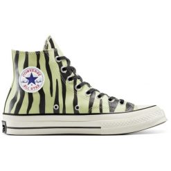 Buty sportowe Converse Chuck 70 Glow In The Dark Zebra Print. Zielone obuwie sportowe Converse, bez zapięcia. Za 418.00 zł.