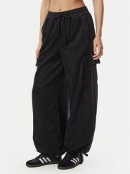 Adidas Spodnie materiałowe Corduroy 3S Cargo KQ6429 Czarny Relaxed Fit. Czarne spodnie materiałowe Adidas, m, bez wzorów, z bawełny. Za 399.99 zł.