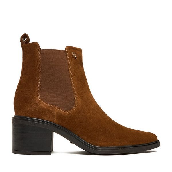 Botki MEXX. Brązowe botki Mexx, bez wzorów, bez obcasa, na słupku, bez zapięcia. Za 369.99 zł.