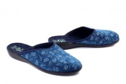 Adanex 30511 DIL3VV granatowy, klapki damskie. Niebieskie klapki Adanex, bez wzorów, bez obcasa. Za 66.90 zł.