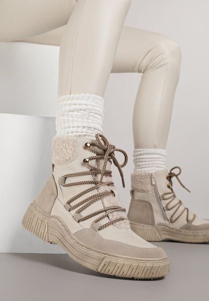 Beżowe Sznurowane Śniegowce z Futerkiem Typu Baranek Mevesalia. Brązowe trapery i śniegowce Born2be, z jeansu, przed kolano. Za 124.99 zł.