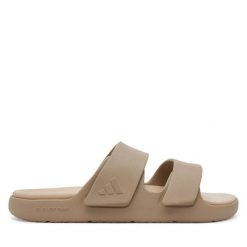 Klapki adidas. Brązowe klapki Adidas, bez wzorów, bez obcasa. Za 169.99 zł.