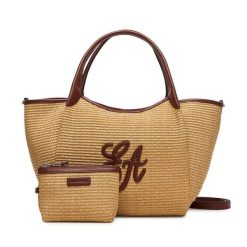 Torebka Emporio Armani. Brązowe torebki klasyczne Emporio Armani, bez wzorów, bez dodatków. Za 1,619.00 zł.