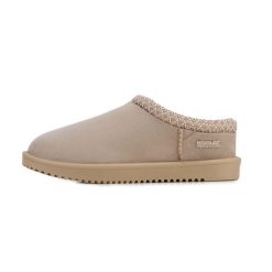 Wodoodporne klapki damskie Risley. Brązowe klapki Regatta, bez wzorów, bez obcasa. Za 249.99 zł.