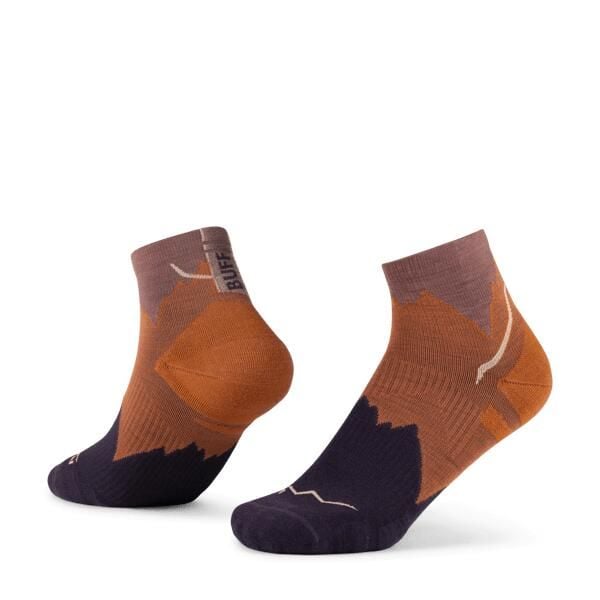 Skarpety turystyczne Buff Merino LIghtweight Quarter Sock LWQ3. Brązowe skarpety Buff, bez wzorów, z elastanu. Za 99.99 zł.