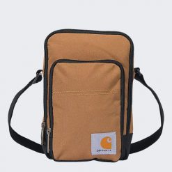 Torba saszetka na ramię Carhartt Crossbody Zip. Brązowe torby na ramię Carhartt, bez wzorów, sportowe, na ramię, bez dodatków. Za 186.00 zł.