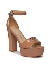 Guess Sandały Seton FLPSET PAT03 Beżowy. Brązowe sandały Guess, z aplikacjami, z lakierowanej skóry, bez obcasa, na słupku, bez zapięcia. Za 379.99 zł.