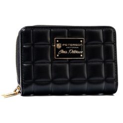 Pikowany, czarny portfel damski ze skóry ekologicznej zamykany na zatrzask i suwak - Peterson. Czarne portfele Peterson, bez wzorów, ze skóry ekologicznej. Za 36.00 zł.