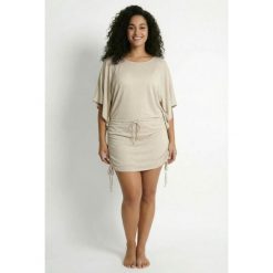 Damskie sukienka plażowa metaliczny efekt łódkowy dekolt rękaw 1/2. Brązowe sukienki Ulla Popken, na plażę, plus size, bez wzorów, z elastanu, sportowe, bez kołnierzyka, plus size, bez ramiączek, sportowe. Za 239.99 zł.