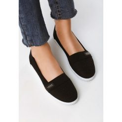 Czarne Tenisówki Chirpy. Trampki Born2be. Za 39.99 zł.