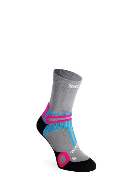Skarpety turystyczne X-Socks Hike Perform Crew. Szare skarpety X Socks, bez wzorów, z dzianiny. Za 119.99 zł.