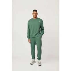 Bluza Kubota zielona unisex. Zielone bluzy Kubota, s, bez wzorów, z bawełny, bez kaptura. Za 99.99 zł.