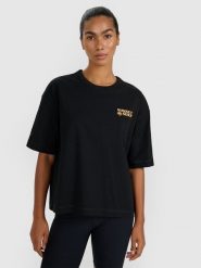 4F T-shirt oversize z nadrukiem damski - czarny M. Czarne t-shirty 4f, m, bez wzorów, z bawełny, bez kołnierzyka, bez ramiączek. W wyprzedaży za 29.99 zł.