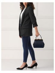 Lia Biassoni Skórzana torebka w kolorze czarnym - 22 x 22 x 10 cm rozmiar: onesize. Czarne torby na ramię Lia Biassoni, bez wzorów, z materiału, przez ramię, bez dodatków. Za 283.48 zł.