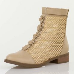 Beżowe wiosenne ażurowe botki damskie Jezzi Asa62-130. Brązowe botki Jezzi, na jesień, w ażurowe wzory, z jeansu, bez obcasa, na obcasie, bez zapięcia. Za 259.00 zł.