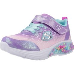 Buty SKECHERS MY DREAMERS LIL MERMAID Fioletowy. Fioletowe trekkingi Skechers, z syntetyku, trekkingowe. Za 239.99 zł.