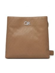 Calvin Klein Torebka Ck Convertible Bucket Bag_Mono K60K613137 Brązowy. Brązowe listonoszki Calvin Klein, bez wzorów, ze skóry, bez dodatków. Za 329.99 zł.
