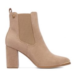 Botki DeeZee. Brązowe botki DeeZee, bez wzorów, bez obcasa, na słupku, bez zapięcia. Za 199.99 zł.