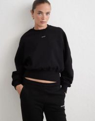 Damska bluza z dżerseju piqué, skrócona Sportif czarny. Czarne bluzy AIM'N, l, bez wzorów, z bawełny, bez kaptura. Za 387.00 zł.