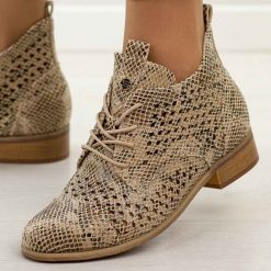 Złote wąż ażurowe botki damskie Potocki 12091. Żółte botki POTOCKI, na jesień, w ażurowe wzory, z materiału, bez obcasa, na obcasie, bez zapięcia. Za 229.00 zł.
