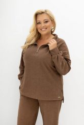Oversizowa prążkowana bluza Good Day Ahead z kołnierzem i zamkiem w kolorze kakao/ciepły brąz Plus Size Oversize. Białe bluzy Moda Size Plus Iwanek, l, bez wzorów, z dzianiny, bez kaptura. Za 219.90 zł.