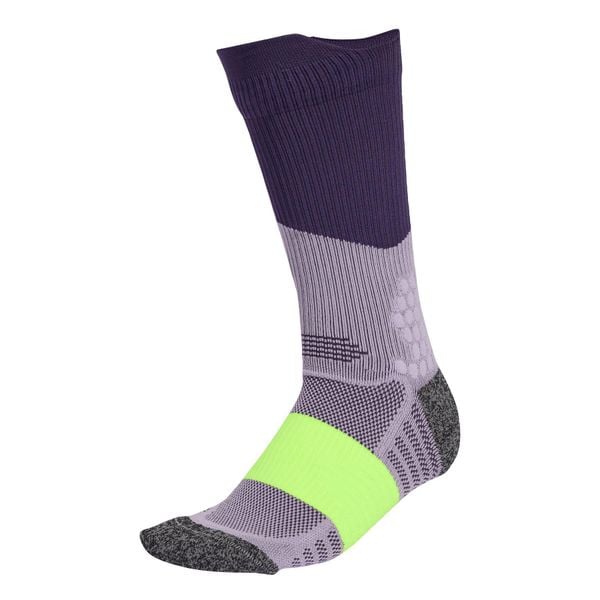 Skarpetki adidas xBoost. Fioletowe skarpety Adidas, bez wzorów, z materiału. Za 71.95 zł.