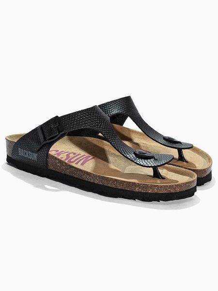 BACKSUN Japonki "Singapore" w kolorze czarnym rozmiar: 37. Czarne klapki Backsun, bez wzorów, z otwartym noskiem, bez obcasa. Za 149.95 zł.