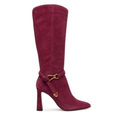 Kozaki Steve Madden. Czerwone kozaki Steve Madden, bez obcasa, na szpilce, bez zapięcia. Za 859.99 zł.